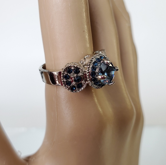 Silver Blue Vintage Inspired Cocktail Ring Valentines Day - Picture 4 of 9
